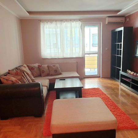 Apartman Mirage Sremska Mitrovica Dış mekan fotoğraf