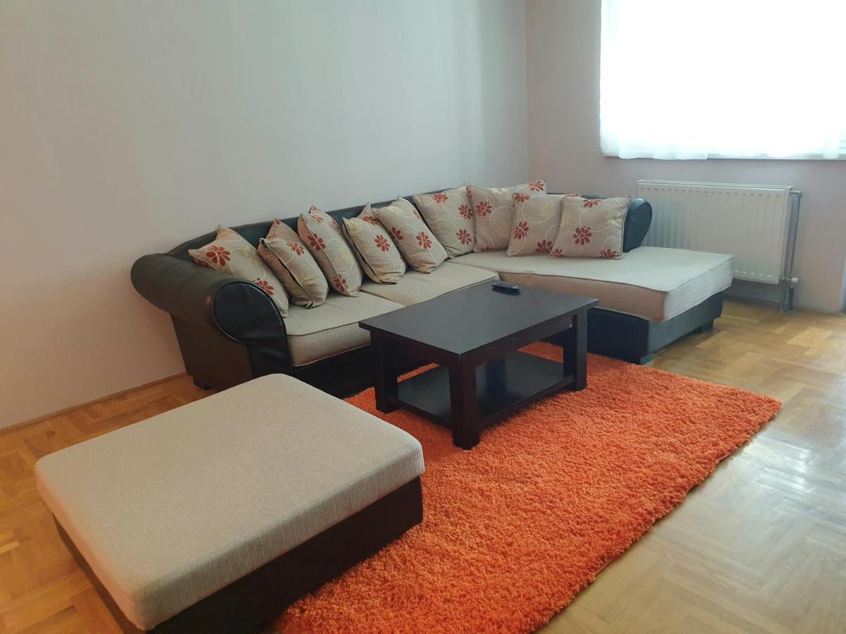 Apartman Mirage Sremska Mitrovica Dış mekan fotoğraf